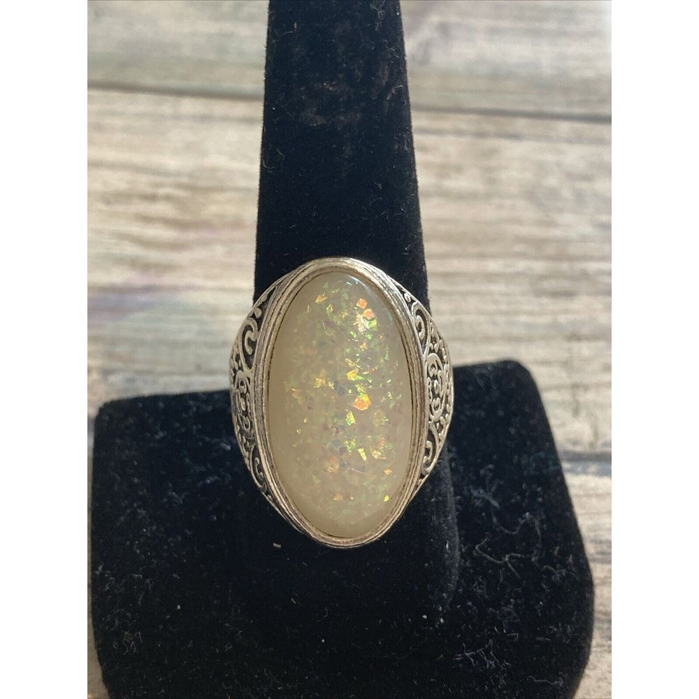Oval Faux Opal Ring Silver Tone Size 8.75 NWOT